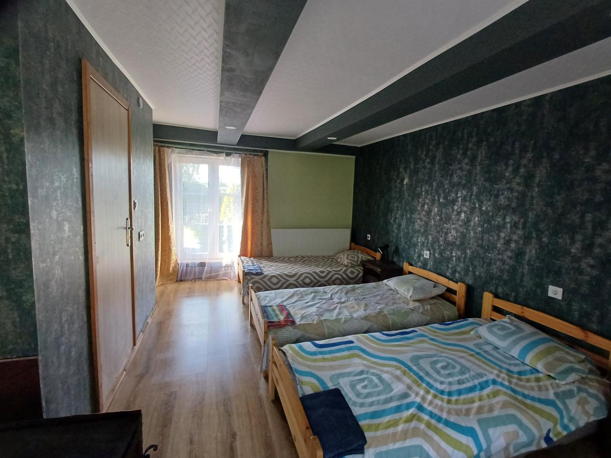 Viesu Nams "Laimes Pakavs" Hotel Straupe Exterior photo